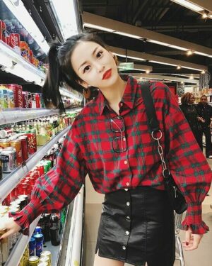 Red Plaid Shirt | Jung Hee Joo - Memories of the Alhambra