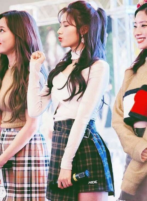 Black Plaid Skorts | Sana - Twice