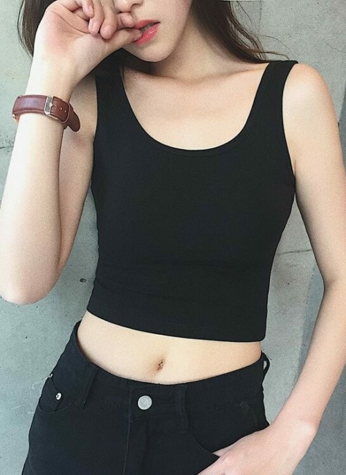 Black Crop Top | Hyuna