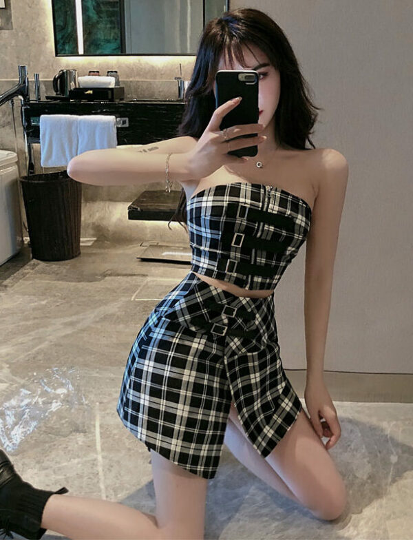 Black And White Plaid Tube Crop Top | Jennie - BlackPink - Image 7