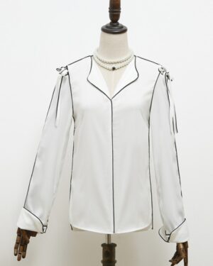 Black Outlined White Silk-Like Shirt | IU