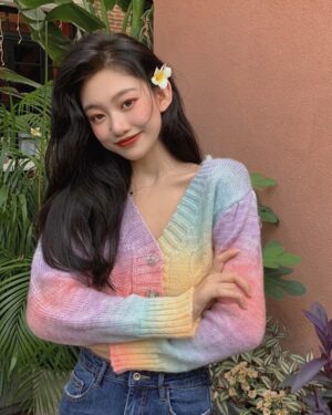 Multicolored Rainbow Dye Cropped Cardigan | Jisoo - BlackPink