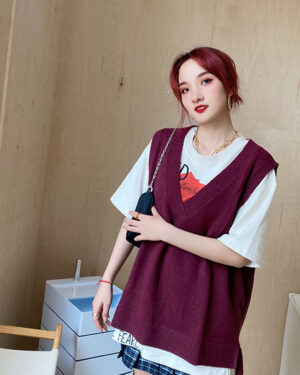 Red V-Neck Vest | IU