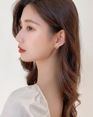 Gold Moon Shaped Crystal Earrings | Yoon Se Ri - Crash Landing On You