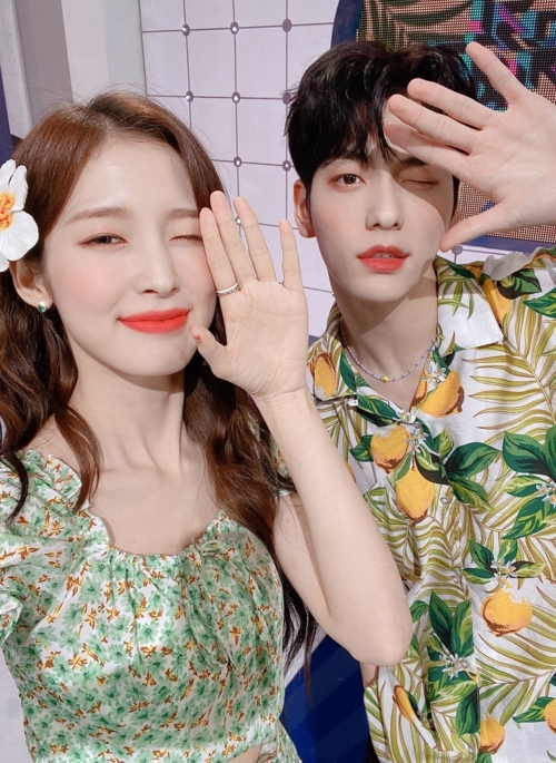 Green And Yellow Lemon Pattern Shirt | Soobin - TXT