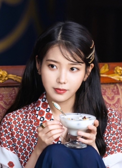 Multicolored Rhinestone Hairpin Set | IU - Hotel Del Luna