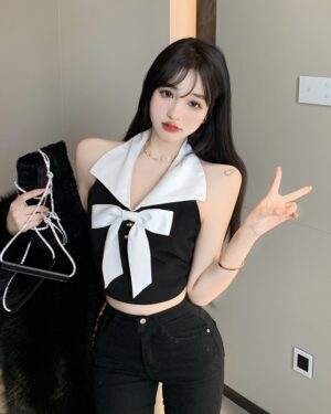 Black Bowknot Halter Crop Top | Momo - Twice