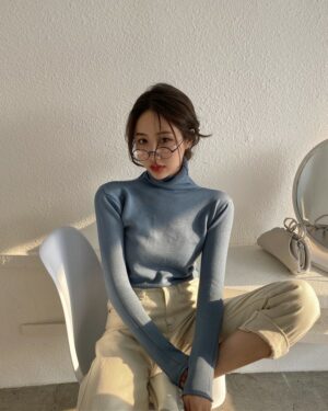 Blue Knitted Turtleneck Top | Irene - Red Velvet