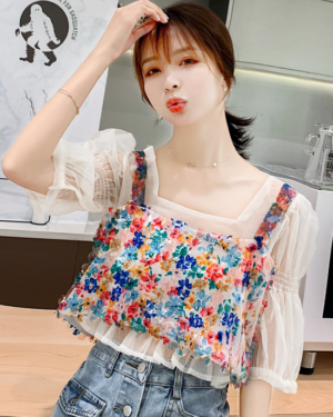 White Chiffon Blouse And Floral Crop Top Set | Choerry - Loona