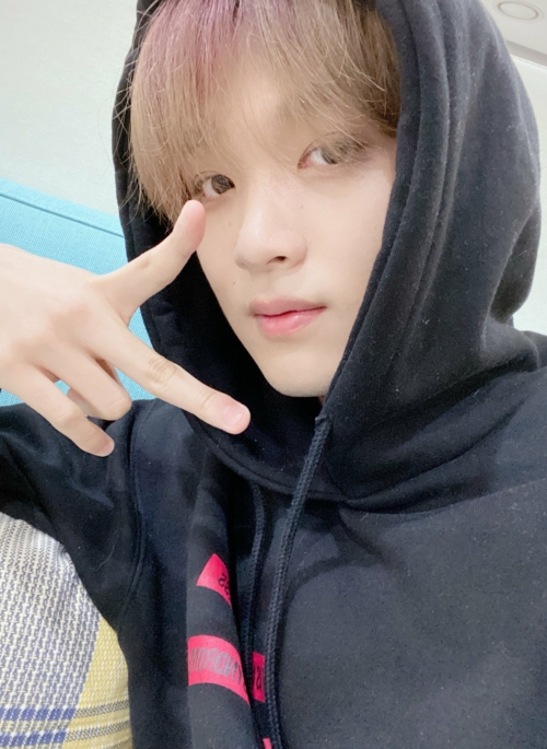 Black Graphic Print Hoodie | Haechan – NCT