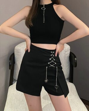 Black Skort With Chain Detail |  Dami - Dreamcatcher