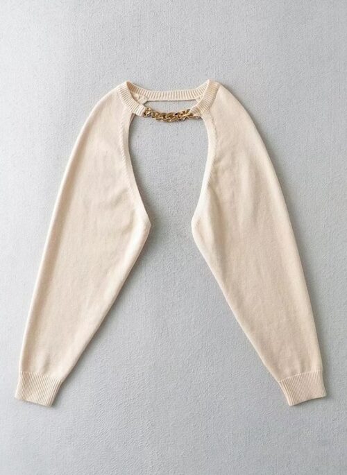 Beige Chain Bolero Sweater | Wonyoung – IVE