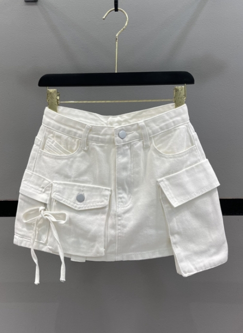 White Denim Skort With Pockets | Lia – ITZY