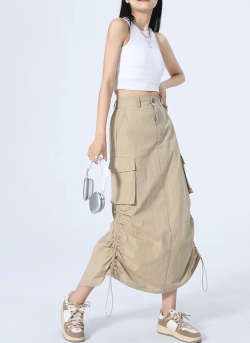 Beige Drawstring Cargo Skirt | Sullyoon – NMIXX