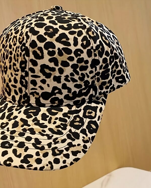 Beige Leopard Pattern Cap | Hyunjin - Stray Kids - Image 2