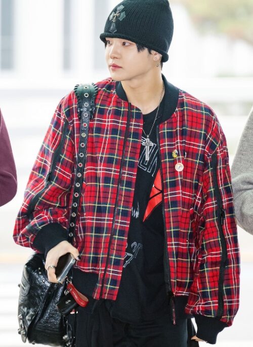 Red Reversilble Plaid Jacket | Jihoon - Treasure