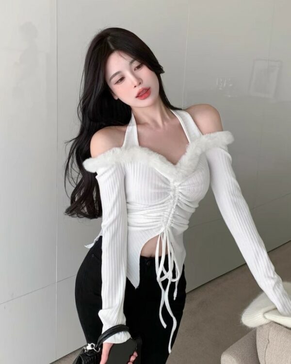 White Fur Off-Shoulder Drawstring Top | Karina - Aespa - Image 4