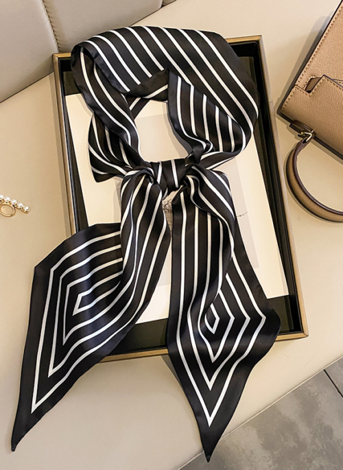 Black Stripes Silk Scarf | Hong Hae In - Queen Of Tears