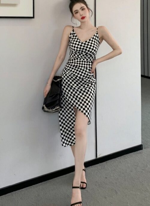 Black And White V-Neck Checkered Sling Dress | Rose – BlackPink