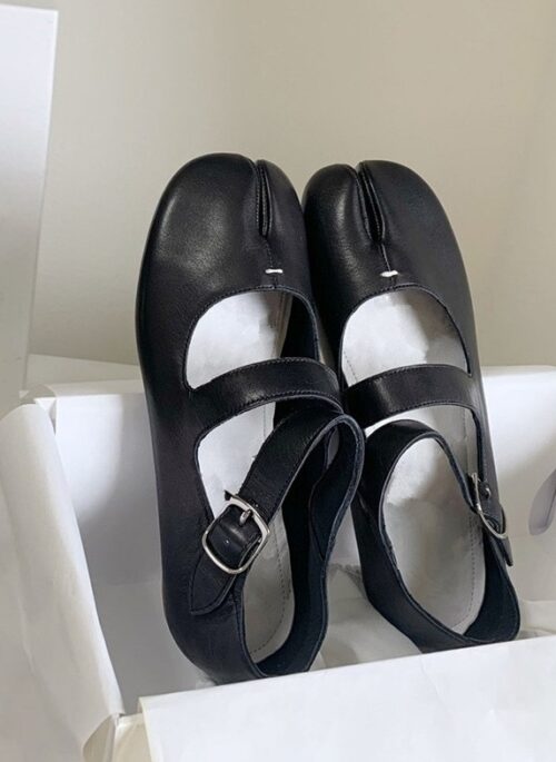 Black Double Straps Ballet Flat Shoes | Jihyo - Twice