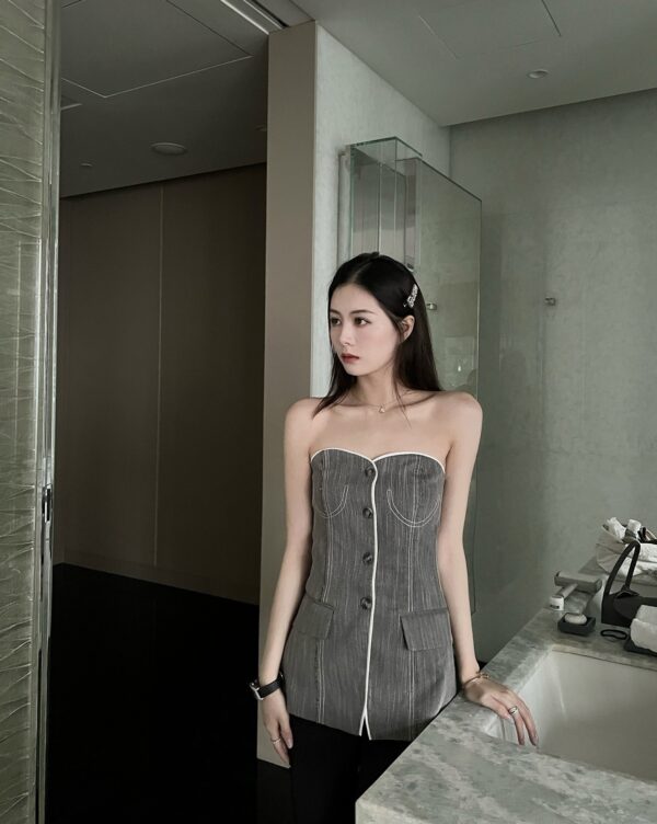 Grey Bustier Suit Tube Top | Leeseo - IVE - Image 2