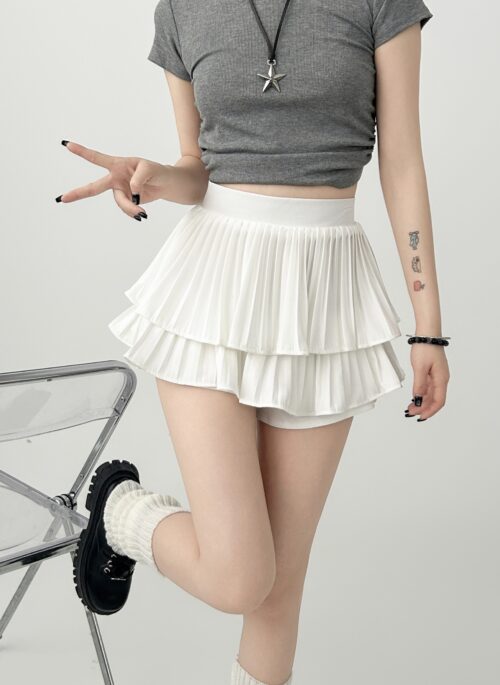 White Layered Pleated Skort | Sumin - STAYC