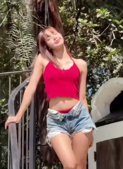 Blue Tattered Denim Mini Shorts | Lisa - BlackPink