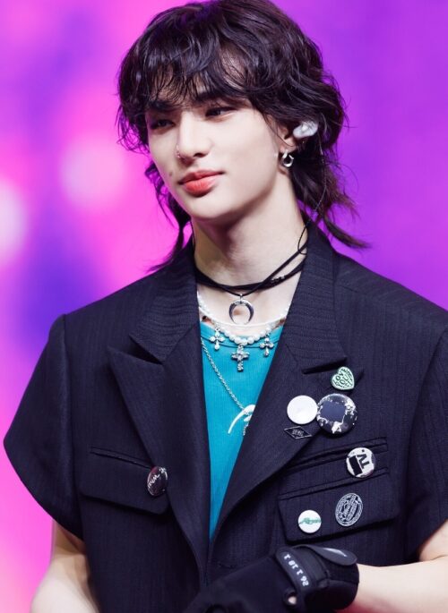 Silver Crescent Multi-Layer Choker Necklace | Hyunjin - Stray Kids