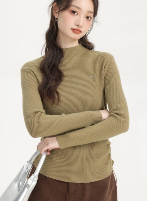 Green Turtleneck Sweater With Side Drawstring And Bow Logo