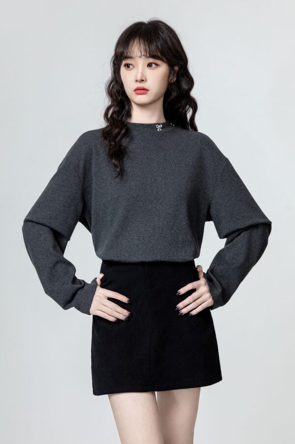 Gray Long Sleeve Top With Embroidered Bow - Image 3