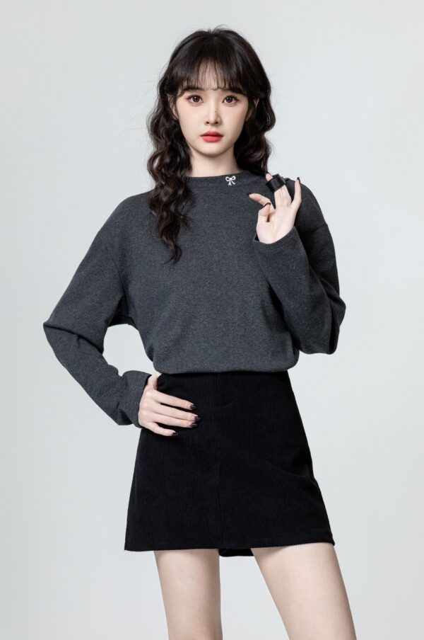 Gray Long Sleeve Top With Embroidered Bow - Image 2