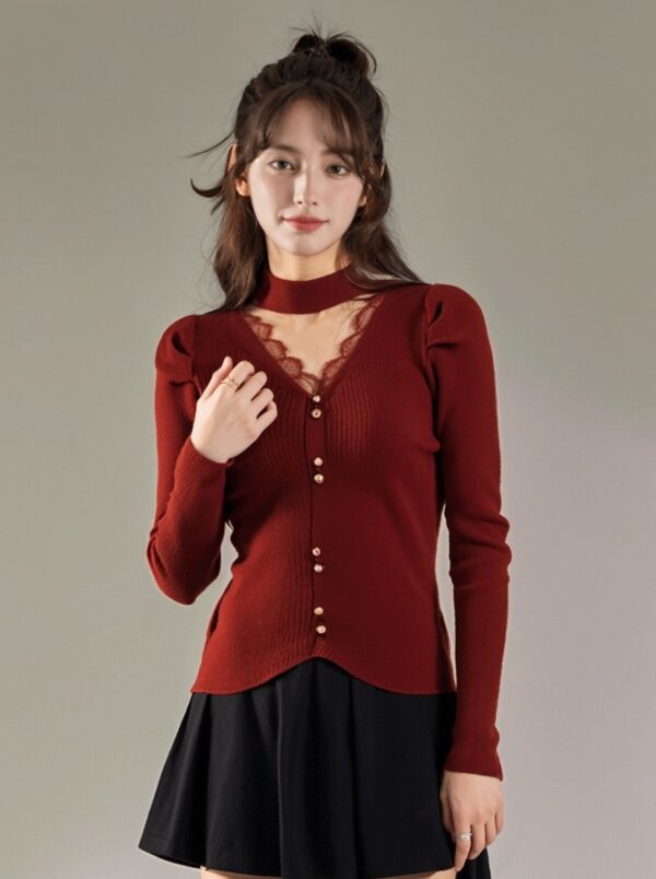 Red V-Neck Lace Lined Slim Knit Top