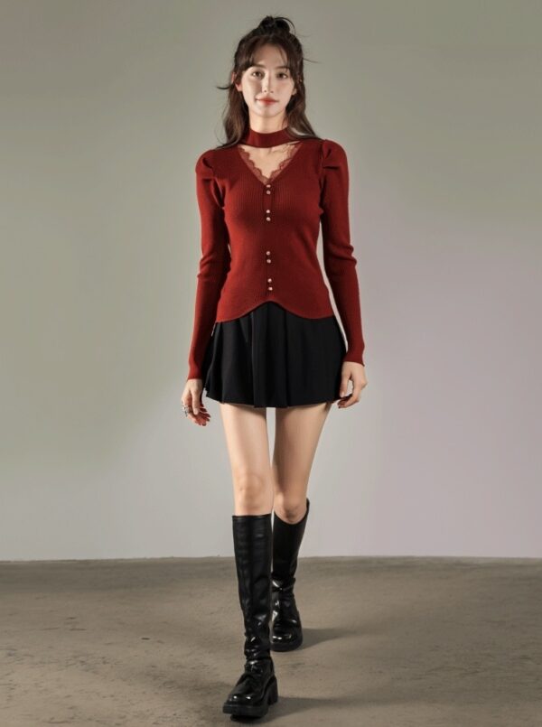 Red V-Neck Lace Lined Slim Knit Top - Image 4