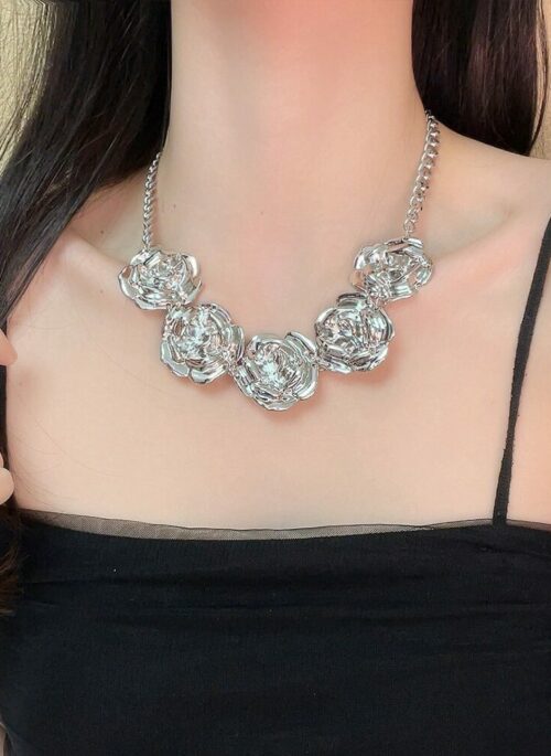 Silver Chunky Rose Chain Necklace | Lia - ITZY