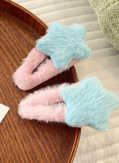 Blue Furry Star Hair Clip | J - STAYC