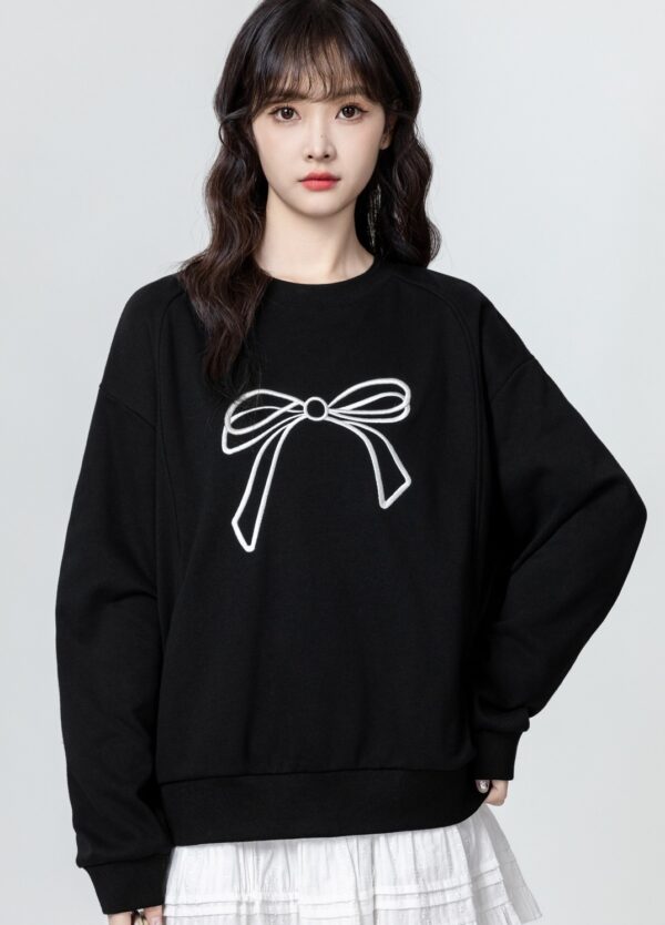 Black Bow Embroidered Crewneck Sweatshirt - Image 3