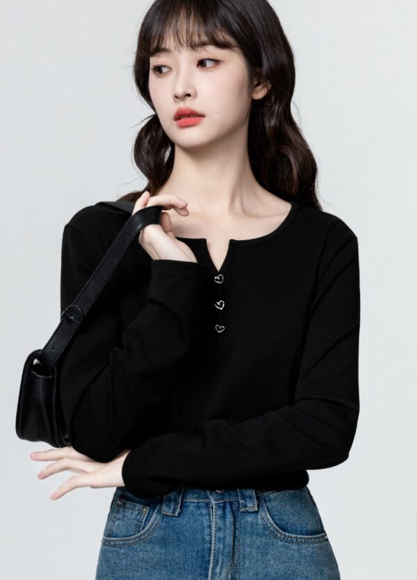 Black Vneck Long Sleeve Top - Image 2