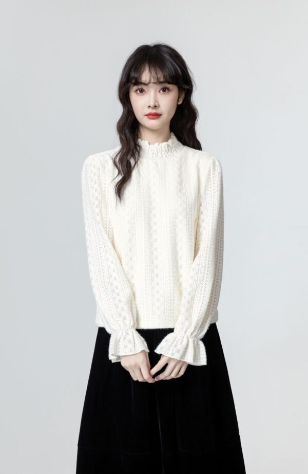 Lace Turtleneck Thickened Design Top