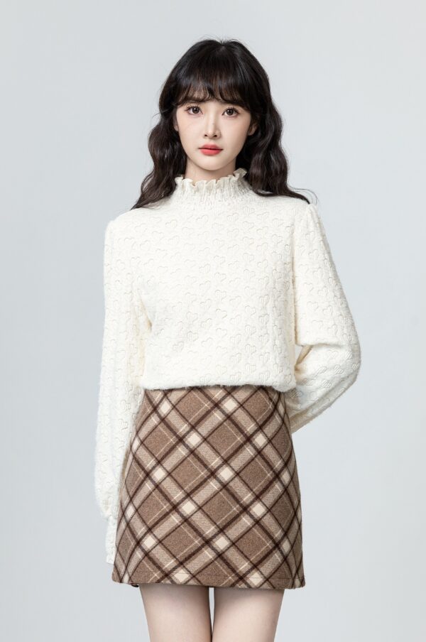 Lace Turtleneck Trim Slim Top - Image 3