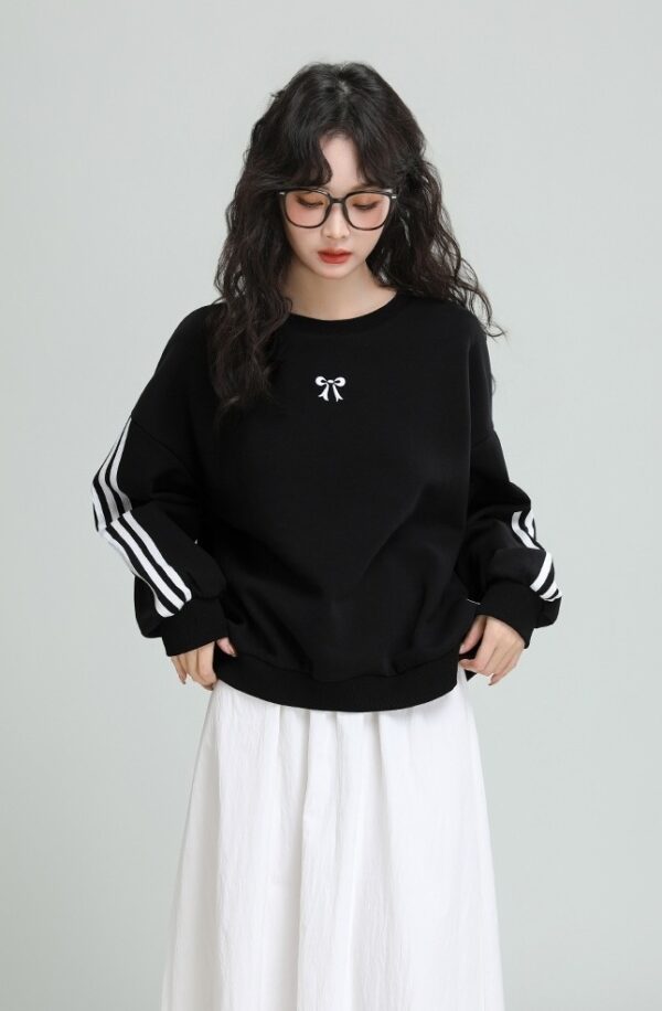 Black Embroidered Bow Crewneck Sweatshirt - Image 3