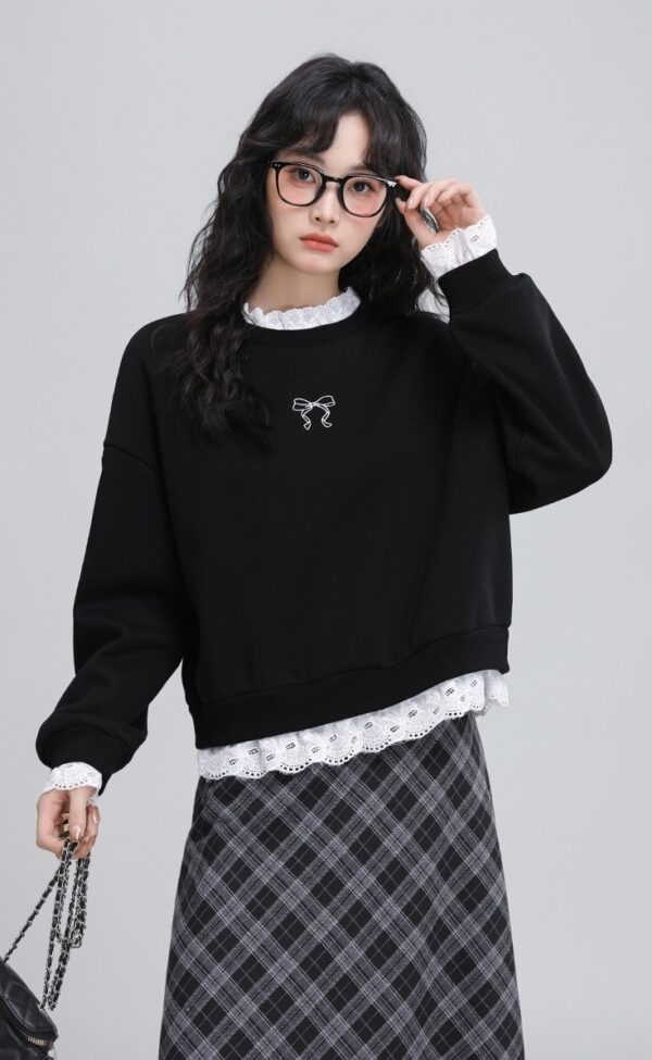 Black Lace Trim Pullover Sweatshirt - Image 8