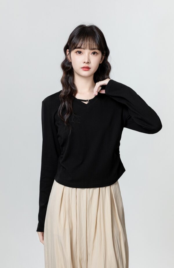 Black Vneck Long Sleeve Slim Top - Image 3