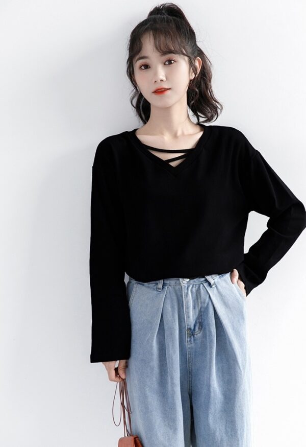 Black Vneck Long Sleeve Top - Image 8