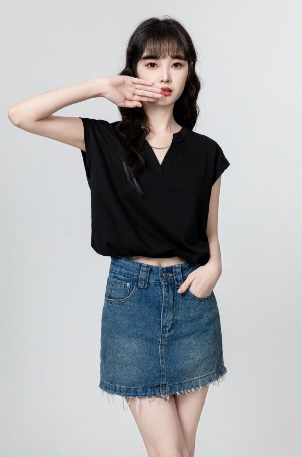 Black Vneck Short Sleeve Top - Image 5