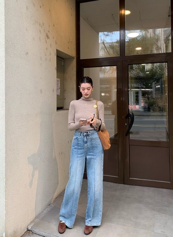 Blue Stitched Wide Leg Jeans | Lisa - BlackPink - Image 9