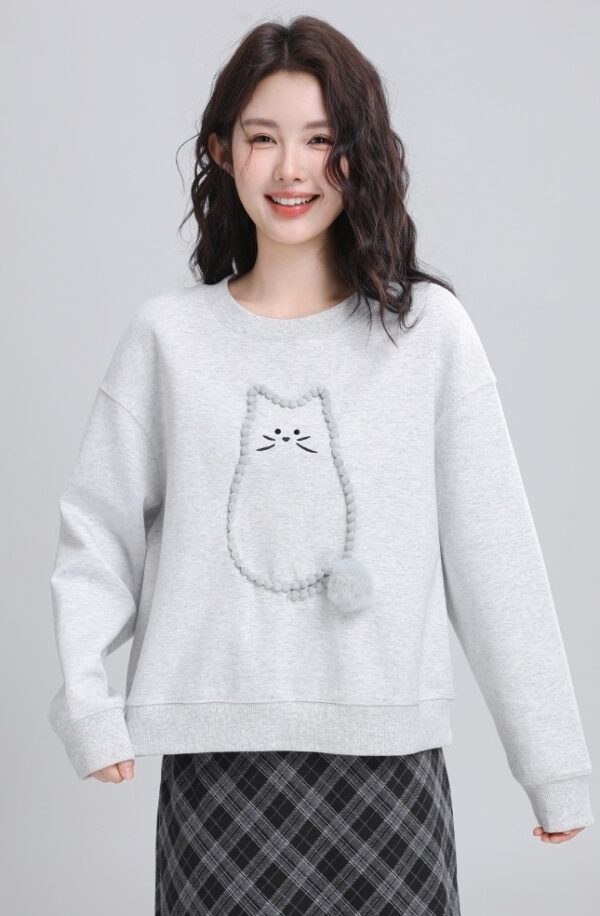 Gray Loose Cartoon Cat Sweatshirt - Image 3