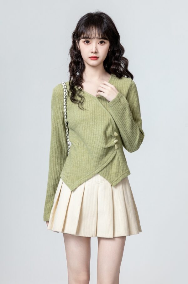 Green Irregular Vneck Long Sleeve Top - Image 5