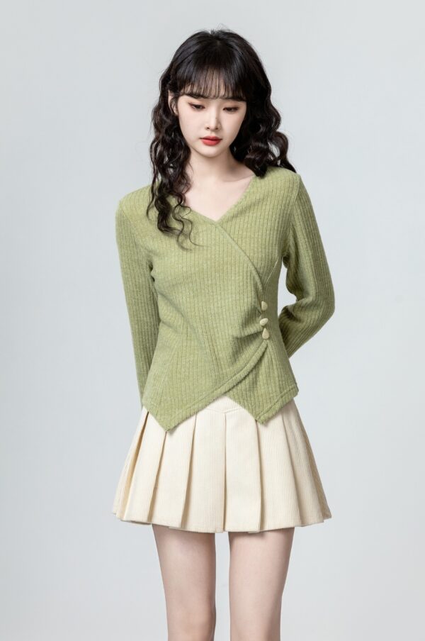 Green Irregular Vneck Long Sleeve Top - Image 6