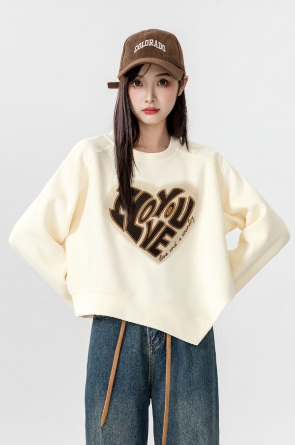 Heart Letter Design Crewneck Sweatshirt - Image 8