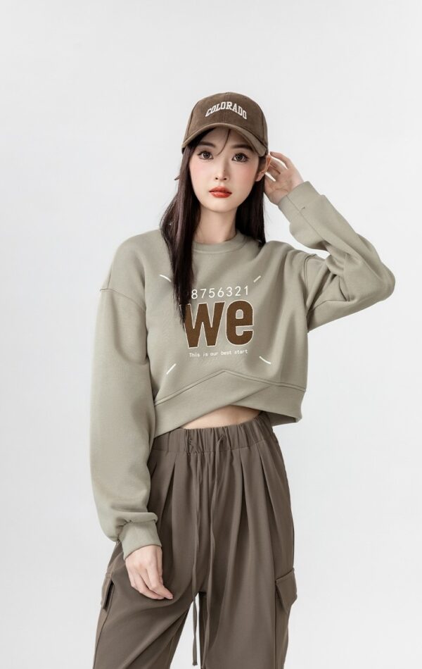 Irregular Round Neck Letter Print Sweatshirt - Image 13